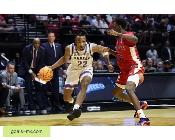 状元热门遭绝杀泪洒赛场反复直言太痛苦27分8篮板却难掩低效表现